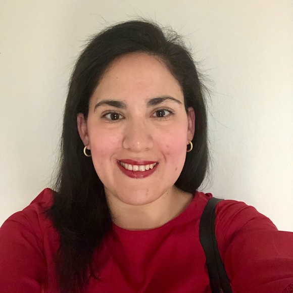 Meet your Posher, Dora - Picture 2 of 2